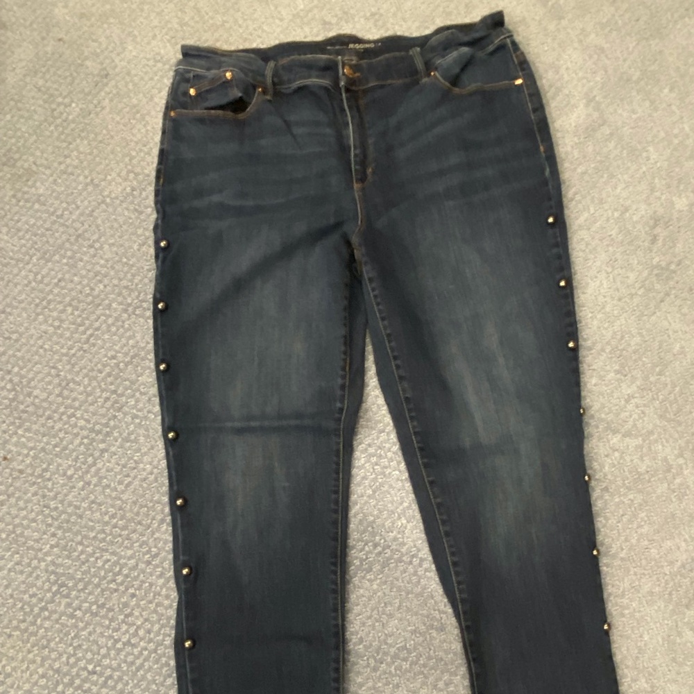 Dark wash Chico's Size 3 / 16 Women's Jeggings/Jeans. Embellished